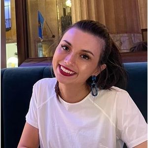 Meet your Posher, Rhiannon